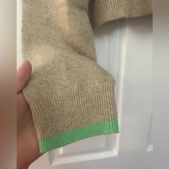 NWOT One Grey Day Cashmere Lance Cashmere Hoodie Beige Large - Picture 4 of 6